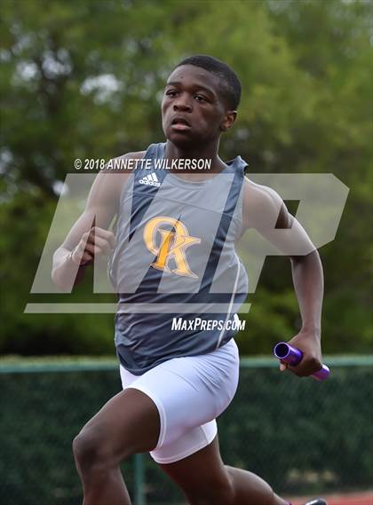 Thumbnail 1 in Buffalo Invitational  photogallery.