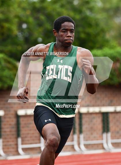 Thumbnail 2 in Buffalo Invitational  photogallery.