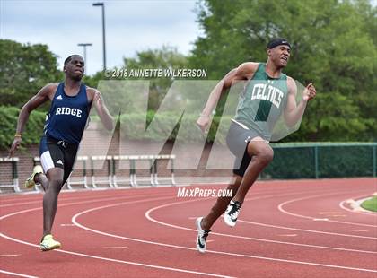 Thumbnail 2 in Buffalo Invitational  photogallery.
