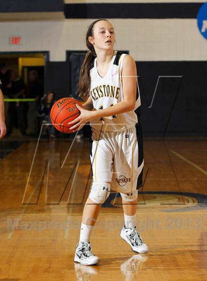 Thumbnail 2 in Keystone vs. Johnsonburg (PIAA District IX A  Consolation) photogallery.