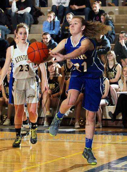 Thumbnail 3 in Keystone vs. Johnsonburg (PIAA District IX A  Consolation) photogallery.