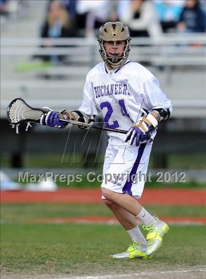 Thumbnail 3 in Huntington @ Islip photogallery.