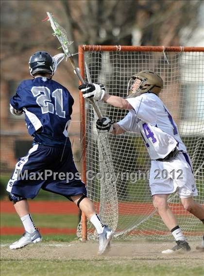 Thumbnail 1 in Huntington @ Islip photogallery.