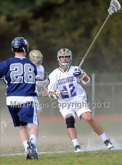 Thumbnail 2 in Huntington @ Islip photogallery.