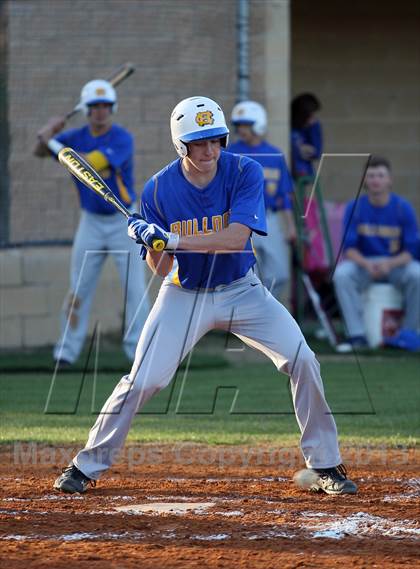 Thumbnail 1 in Gilmer @ Bullard photogallery.