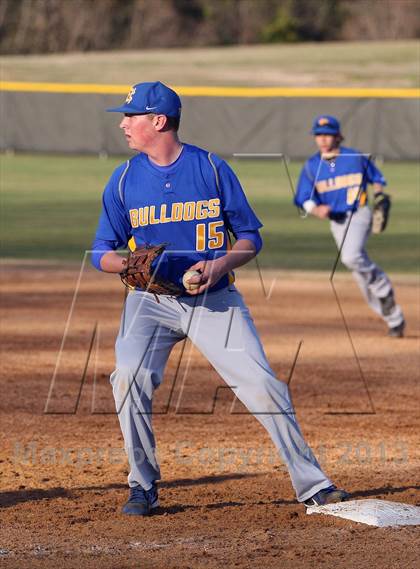 Thumbnail 1 in Gilmer @ Bullard photogallery.