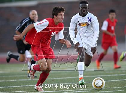 Thumbnail 2 in Durango vs. Littleton (CHSAA 4A Round of 16) photogallery.