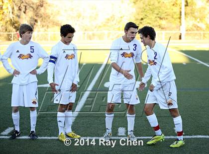 Thumbnail 2 in Durango vs. Littleton (CHSAA 4A Round of 16) photogallery.