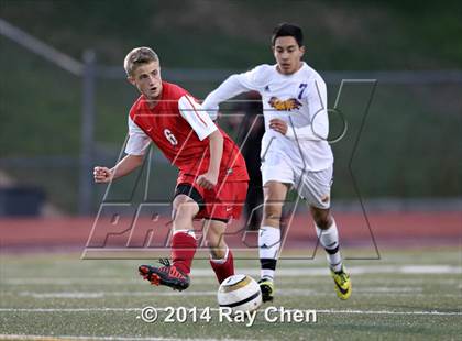 Thumbnail 1 in Durango vs. Littleton (CHSAA 4A Round of 16) photogallery.