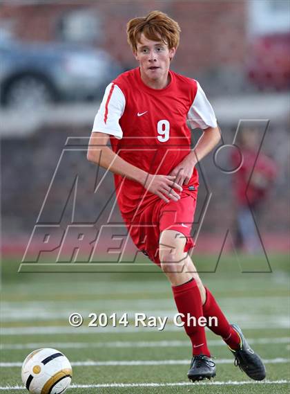 Thumbnail 3 in Durango vs. Littleton (CHSAA 4A Round of 16) photogallery.