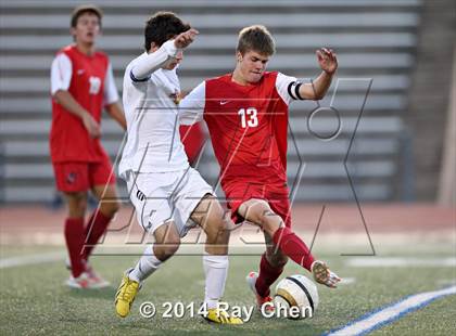 Thumbnail 2 in Durango vs. Littleton (CHSAA 4A Round of 16) photogallery.