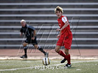 Thumbnail 2 in Durango vs. Littleton (CHSAA 4A Round of 16) photogallery.