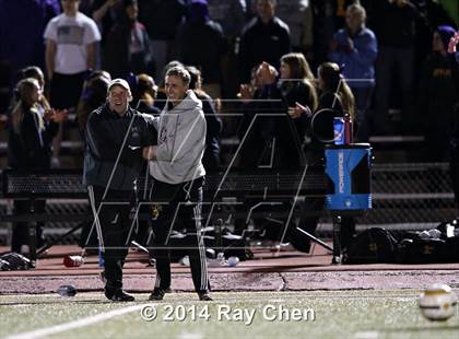 Thumbnail 2 in Durango vs. Littleton (CHSAA 4A Round of 16) photogallery.