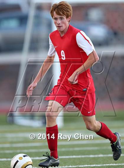Thumbnail 1 in Durango vs. Littleton (CHSAA 4A Round of 16) photogallery.