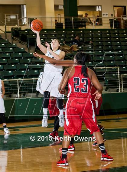 Thumbnail 2 in Greenville vs Prosper (Prosper Holiday Classic) photogallery.