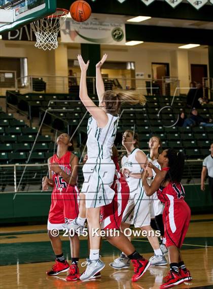 Thumbnail 2 in Greenville vs Prosper (Prosper Holiday Classic) photogallery.