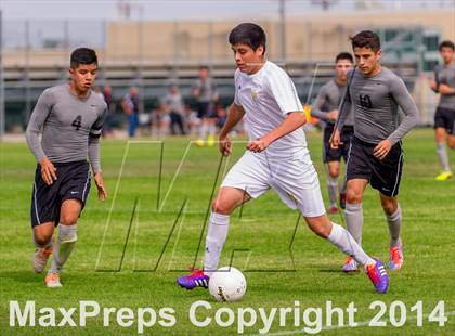 Thumbnail 1 in Rivera vs. Lopez (UIL 5A Regional Finals) photogallery.