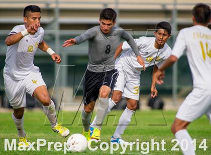 Thumbnail 1 in Rivera vs. Lopez (UIL 5A Regional Finals) photogallery.