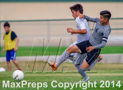 Thumbnail 1 in Rivera vs. Lopez (UIL 5A Regional Finals) photogallery.
