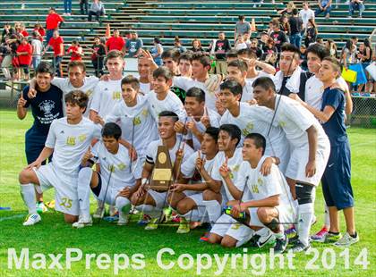 Thumbnail 2 in Rivera vs. Lopez (UIL 5A Regional Finals) photogallery.