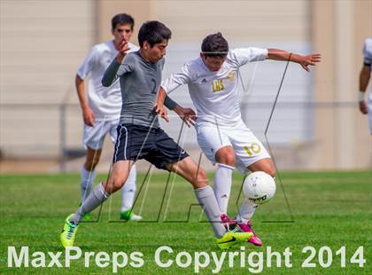 Thumbnail 1 in Rivera vs. Lopez (UIL 5A Regional Finals) photogallery.