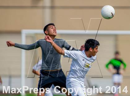Thumbnail 3 in Rivera vs. Lopez (UIL 5A Regional Finals) photogallery.
