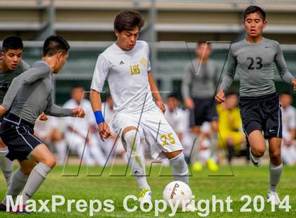 Thumbnail 1 in Rivera vs. Lopez (UIL 5A Regional Finals) photogallery.