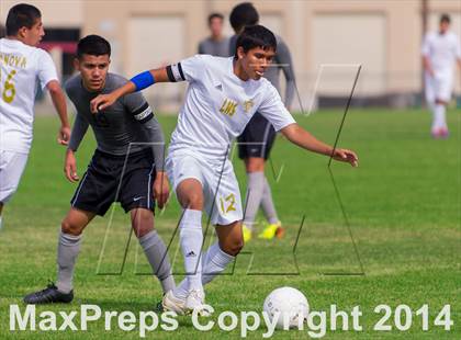 Thumbnail 3 in Rivera vs. Lopez (UIL 5A Regional Finals) photogallery.