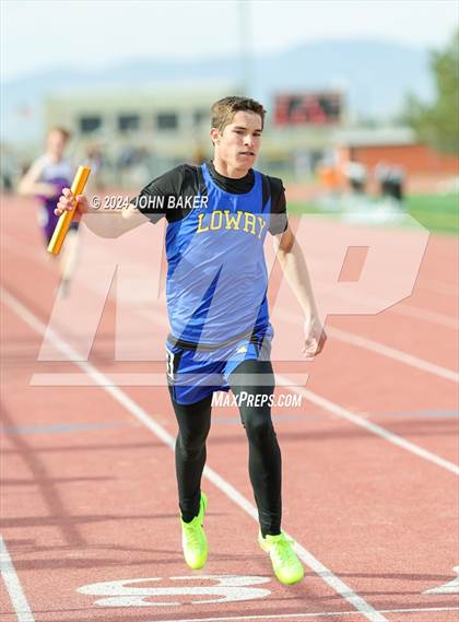 Thumbnail 3 in Fernley Invitational (4X200M Relay) photogallery.