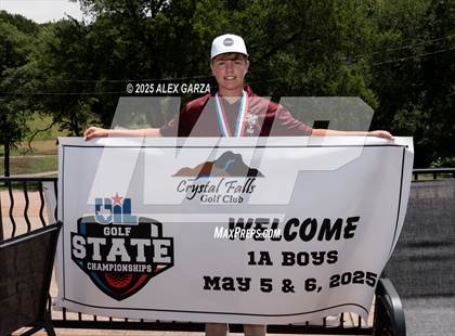 Thumbnail 3 in UIL Golf 1A Boys Final (Awards) photogallery.