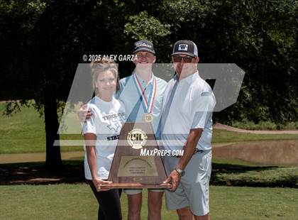 Thumbnail 1 in UIL Golf 1A Boys Final (Awards) photogallery.