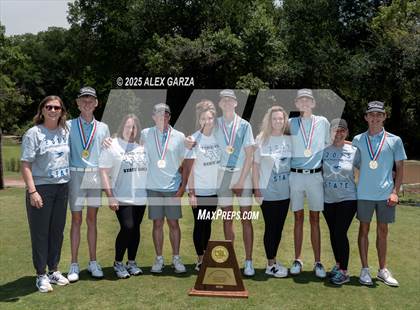 Thumbnail 2 in UIL Golf 1A Boys Final (Awards) photogallery.
