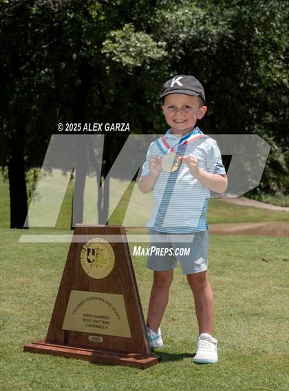 Thumbnail 1 in UIL Golf 1A Boys Final (Awards) photogallery.