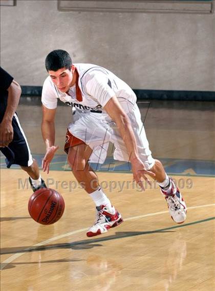 Thumbnail 2 in Cienega vs. Birmingham (MaxPreps Holiday Classic) photogallery.