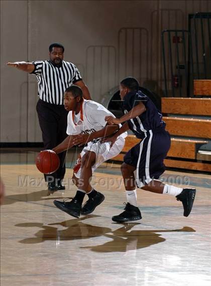 Thumbnail 1 in Cienega vs. Birmingham (MaxPreps Holiday Classic) photogallery.