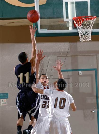 Thumbnail 2 in Cienega vs. Birmingham (MaxPreps Holiday Classic) photogallery.