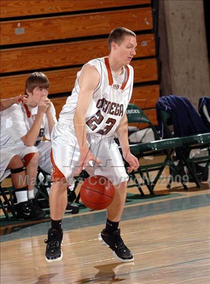 Thumbnail 1 in Cienega vs. Birmingham (MaxPreps Holiday Classic) photogallery.