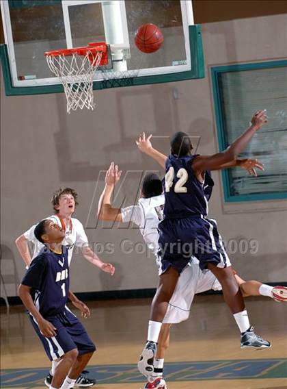 Thumbnail 3 in Cienega vs. Birmingham (MaxPreps Holiday Classic) photogallery.