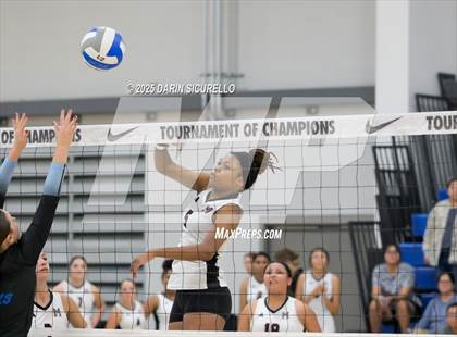 Thumbnail 3 in St. Paul vs Maricopa (Nike Tournament of Champions – Southwest) photogallery.