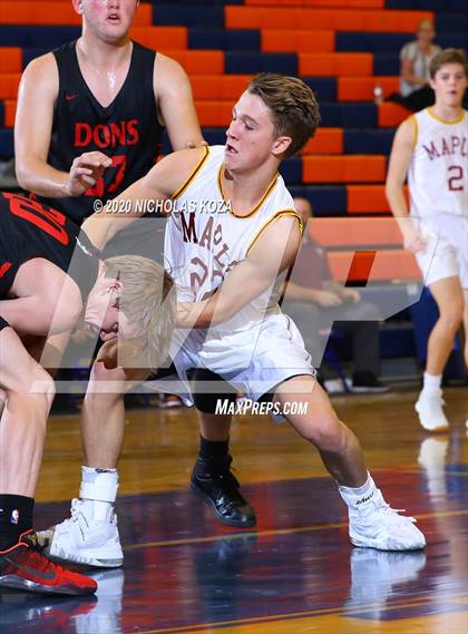 Thumbnail 2 in Maple Mountain vs. Spanish Fork (Tarkanian Classic) photogallery.