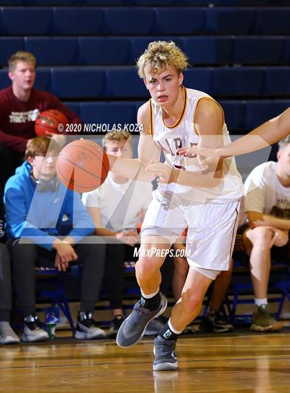 Thumbnail 1 in Maple Mountain vs. Spanish Fork (Tarkanian Classic) photogallery.