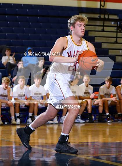 Thumbnail 2 in Maple Mountain vs. Spanish Fork (Tarkanian Classic) photogallery.