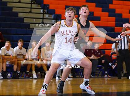 Thumbnail 1 in Maple Mountain vs. Spanish Fork (Tarkanian Classic) photogallery.