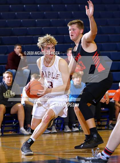 Thumbnail 3 in Maple Mountain vs. Spanish Fork (Tarkanian Classic) photogallery.