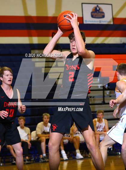 Thumbnail 2 in Maple Mountain vs. Spanish Fork (Tarkanian Classic) photogallery.