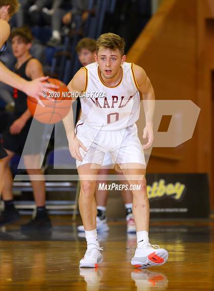 Thumbnail 3 in Maple Mountain vs. Spanish Fork (Tarkanian Classic) photogallery.