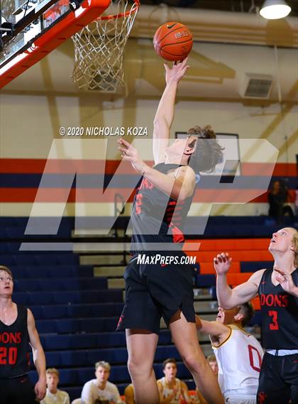 Thumbnail 1 in Maple Mountain vs. Spanish Fork (Tarkanian Classic) photogallery.