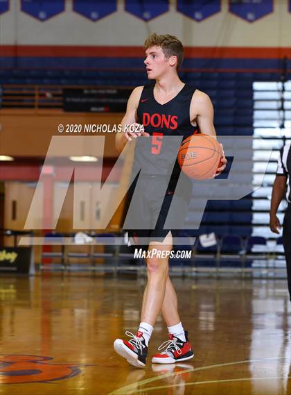 Thumbnail 1 in Maple Mountain vs. Spanish Fork (Tarkanian Classic) photogallery.