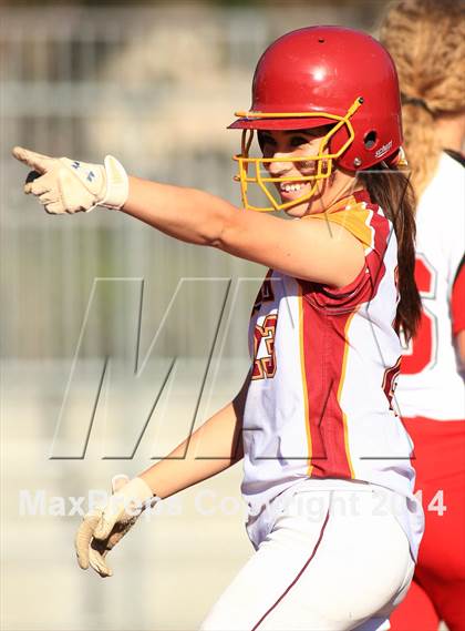 Thumbnail 3 in Garden Grove vs. Wilson photogallery.