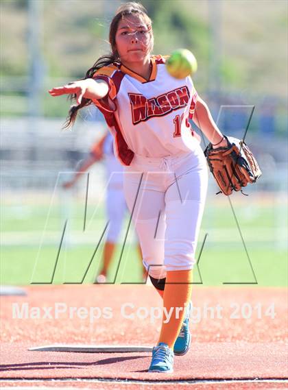 Thumbnail 3 in Garden Grove vs. Wilson photogallery.